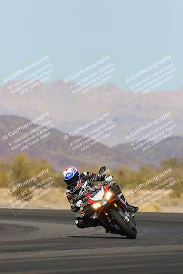 media/Feb-04-2023-SoCal Trackdays (Sat) [[8a776bf2c3]]/Turn 14 (115pm)/